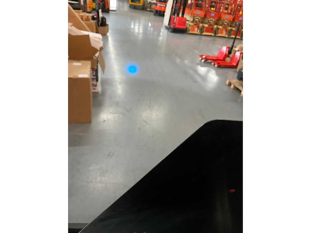 Linde e20-02 - vorkheftruck - vorkensteller - sideshift - freelift- acculader- bluespot achter - afbeelding 5 van  8