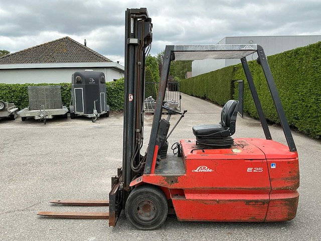 Linde e25-02 vorkheftruck - afbeelding 14 van  15