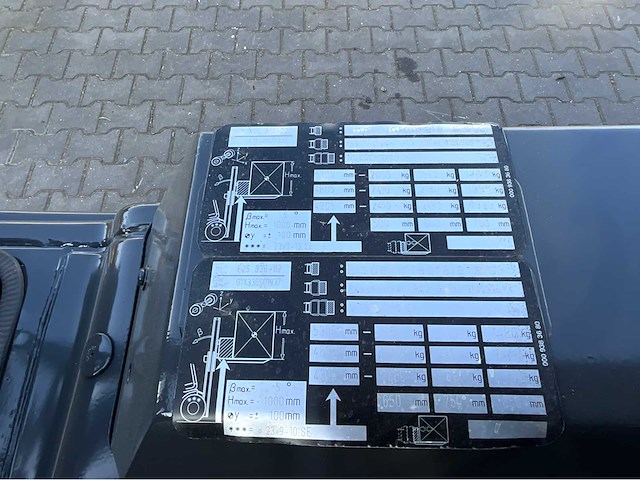 Linde e25 336-82 heftruck - afbeelding 7 van  9