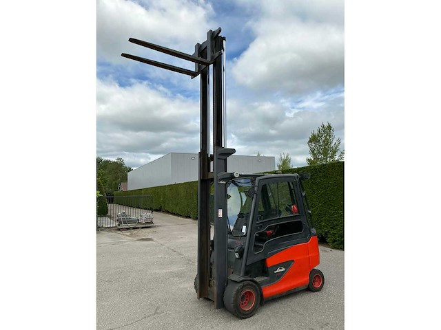 Linde e35 vorkheftruck - afbeelding 23 van  23