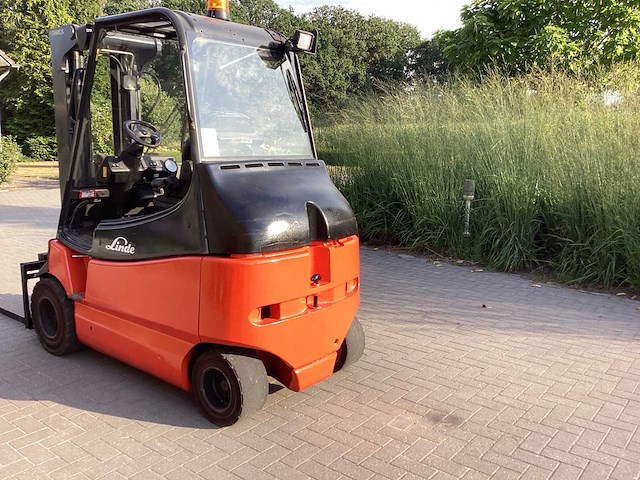 Linde / fenwick - 2011 - e30-03/600 - vorkheftruck - afbeelding 39 van  39