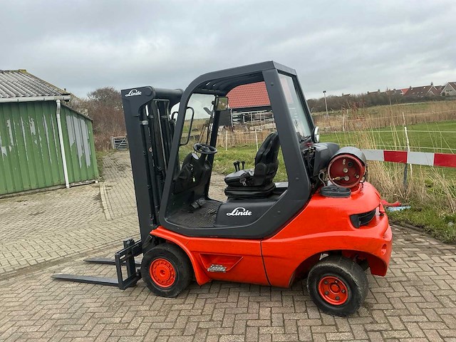 Linde h25 vorkheftruck - afbeelding 16 van  18