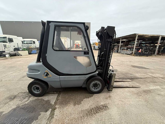 Linde hd30d vorkheftruck - afbeelding 12 van  14