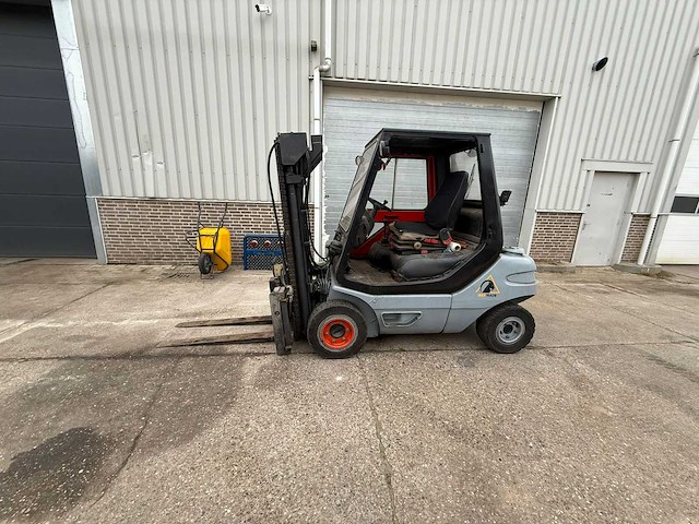 Linde hd30d vorkheftruck - afbeelding 13 van  14