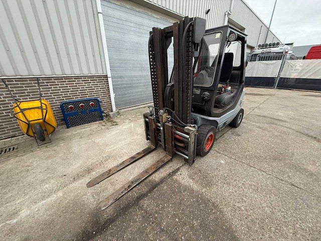 Linde hd30d vorkheftruck - afbeelding 2 van  14