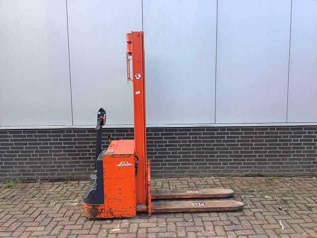 Linde l 12 stapelaar - afbeelding 2 van  9