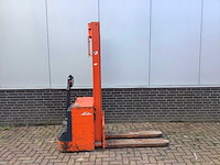 Linde l 12 stapelaar - afbeelding 2 van  9
