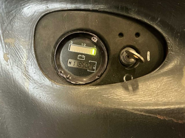 Linde l12 elecktrische hoogstapelaar - afbeelding 10 van  15