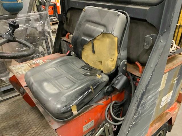 Linde p 100 z industriële trekker - afbeelding 4 van  8