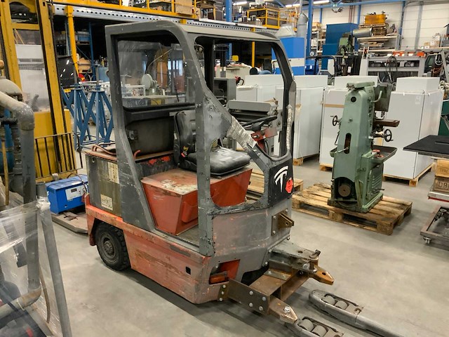 Linde p 100 z industriële trekker - afbeelding 3 van  8