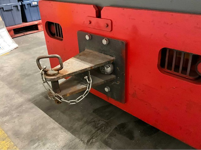 Linde p 100 z industriële trekker - afbeelding 8 van  20