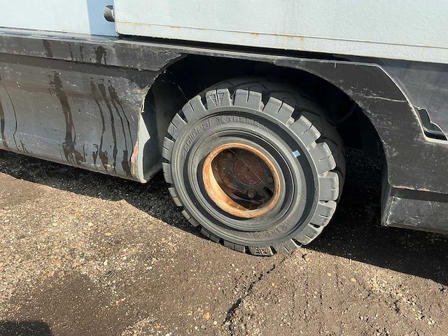 Linde p250 industriële trekker - afbeelding 4 van  30