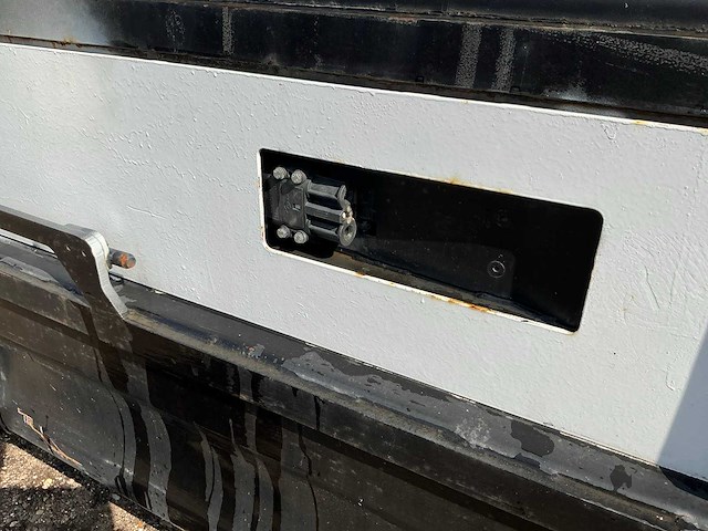 Linde p250 industriële trekker - afbeelding 10 van  30