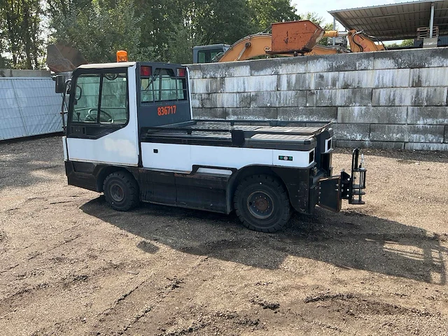 Linde p250 industriële trekker - afbeelding 13 van  33