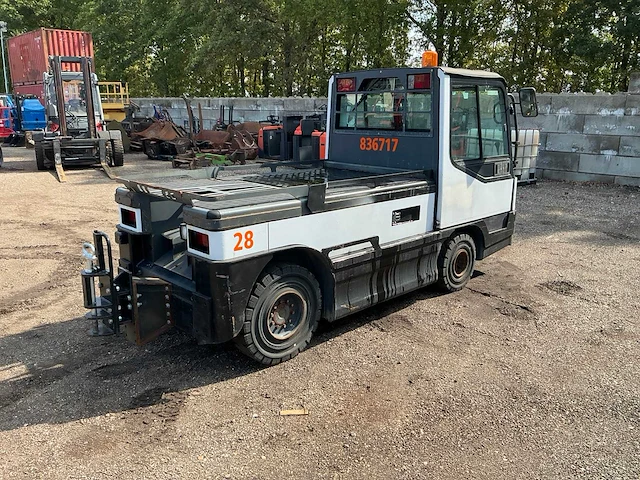 Linde p250 industriële trekker - afbeelding 19 van  33