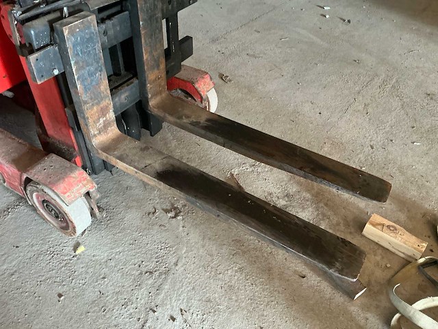 Linde r20p reach truck - afbeelding 10 van  24