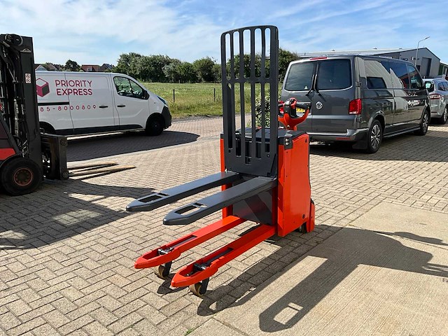Linde t16l elektrische palletwagen - afbeelding 4 van  10