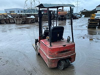 Linde vorkheftruck - afbeelding 8 van  13