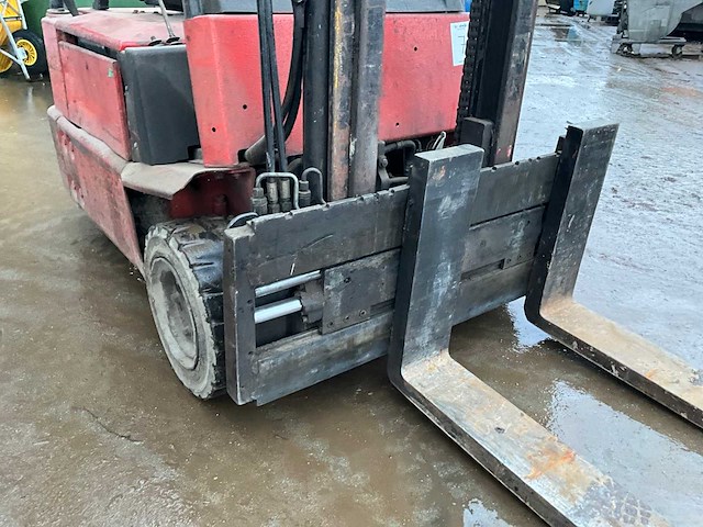 Linde vorkheftruck - afbeelding 11 van  13