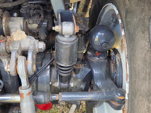 Lindner - lintrac 80 - 4-wheel drive tractor - 2021 - afbeelding 7 van  13