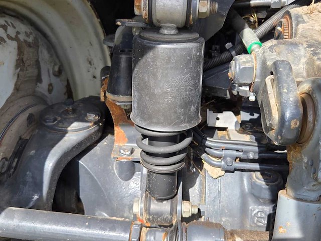 Lindner - lintrac 80 - 4-wheel drive tractor - 2021 - afbeelding 10 van  13