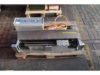 Lineaire geleiding met servobesturing - afbeelding 1 van  3