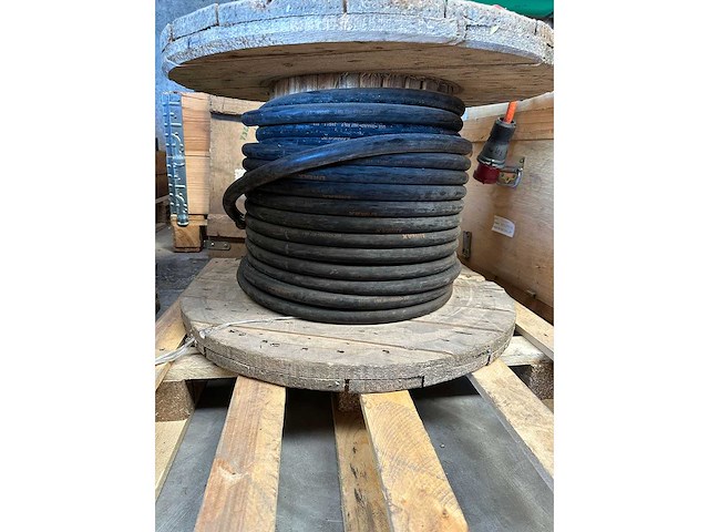 Lineax - 24g1,5 neoprene on coil - wire, cables & cords - afbeelding 4 van  4