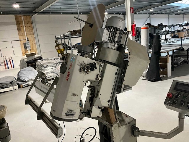 Lineer makina automatische matras tape-edge machine - afbeelding 6 van  8