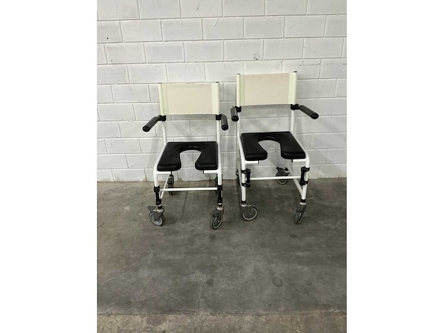 Linido handicare - verrijdbare douchestoel toiletstoel (2x) - afbeelding 4 van  4