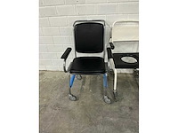 Linido handicare - verrijdbare douchestoel toiletstoel (2x) - afbeelding 5 van  5