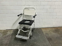 Linido handicare - verrijdbare douchestoel toiletstoel - afbeelding 2 van  3