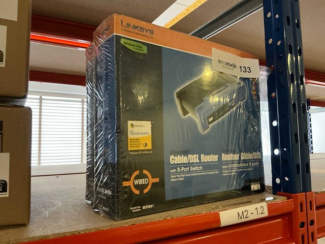 Linksys bersr81 kabel / dsr router (2x) - afbeelding 2 van  2