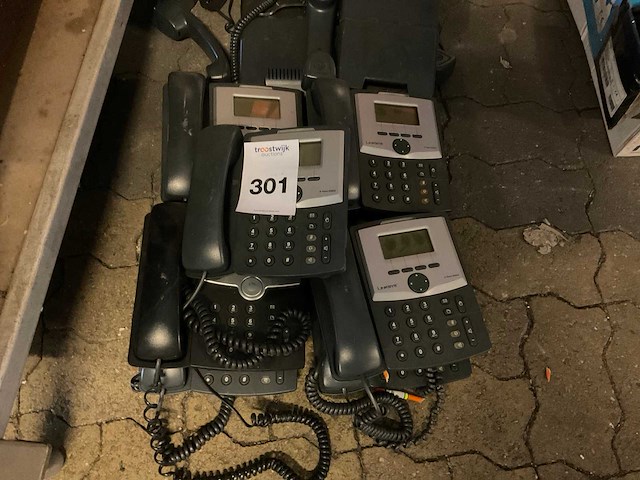 Linksys ip phone spa922 voip telefoon (9x) - afbeelding 1 van  2