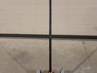 Linoleum roller, uzin utz / wolff, 2018 - afbeelding 1 van  4