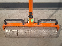 Linoleum roller ~ uzin utz / wolff, linoleum roller, bouwjaar 2013 - afbeelding 3 van  3