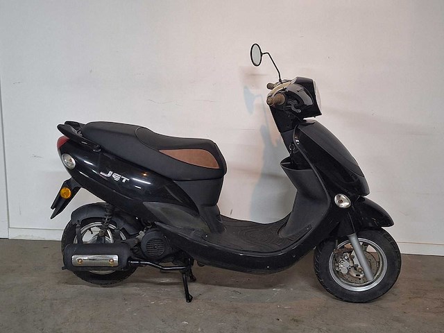 Lintex jet 45 km bromscooter 4takt - afbeelding 6 van  7