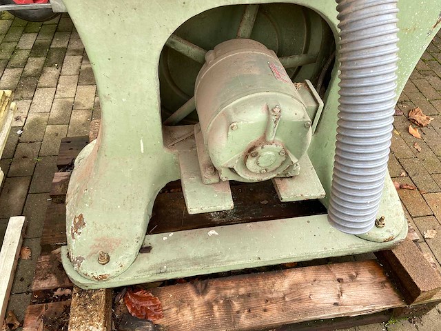 Lintzaagmachine - afbeelding 10 van  11