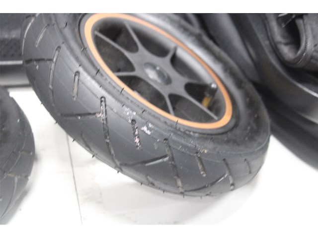 Lionelo amber 3in1 kinderwagen xxl set incl. autostoel zwart - afbeelding 8 van  8