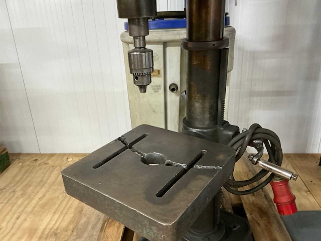 Liong sheng ksdg-42op kolomboormachine - afbeelding 4 van  8