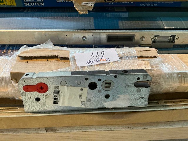 Lips en secustrip deurbeslag - afbeelding 4 van  6