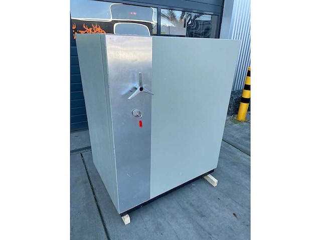 Lips key bediende brandwerende kluis - afbeelding 1 van  6