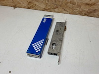 Lips partij smallesloten (18x) - afbeelding 16 van  21