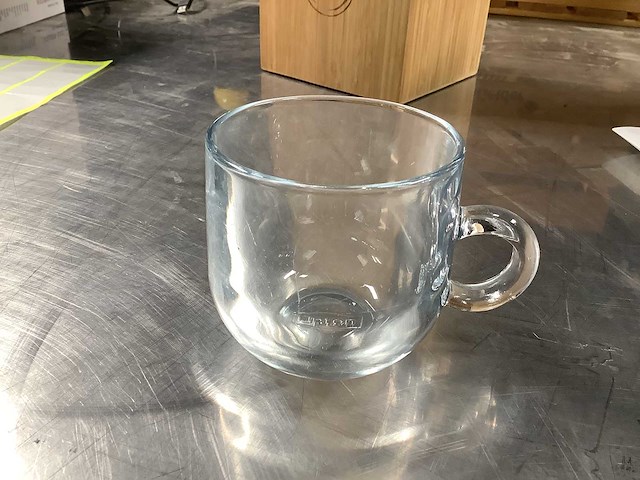 Lipton - theeglas - tableware, glassware and cutlery - afbeelding 1 van  4