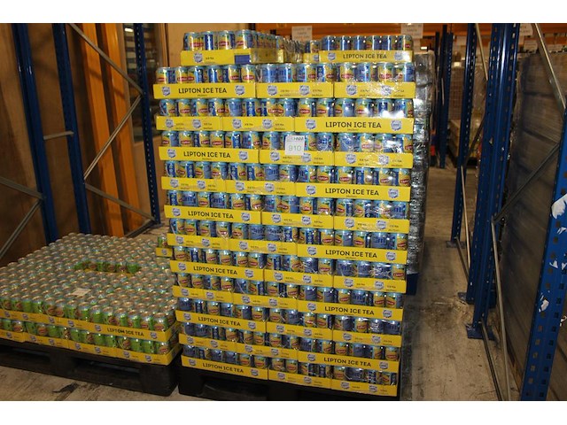 Lipton ice-tea zero sparkling. 118 trays a 24 blikken 0,33l. totaal 2832 blikken. tht 8-2026. bod is inclus... - afbeelding 1 van  2