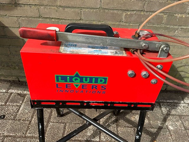 Liquid levers suspension pomp o.a. mg - afbeelding 4 van  4