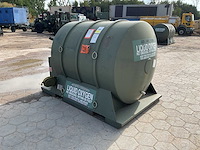 Liquid oxygen storage tank - afbeelding 3 van  6