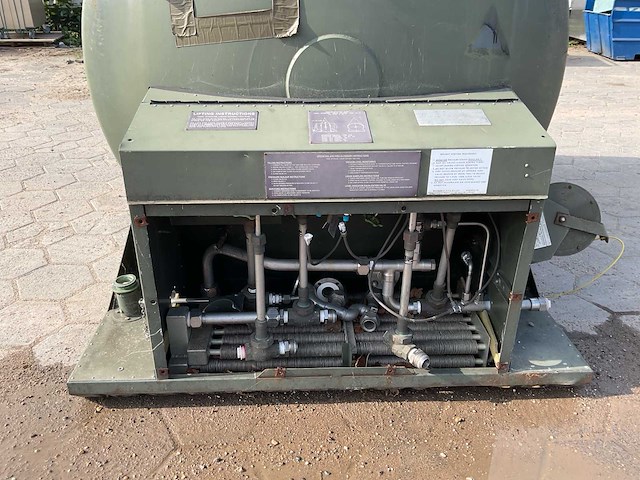 Liquid oxygen storage tank - afbeelding 5 van  6
