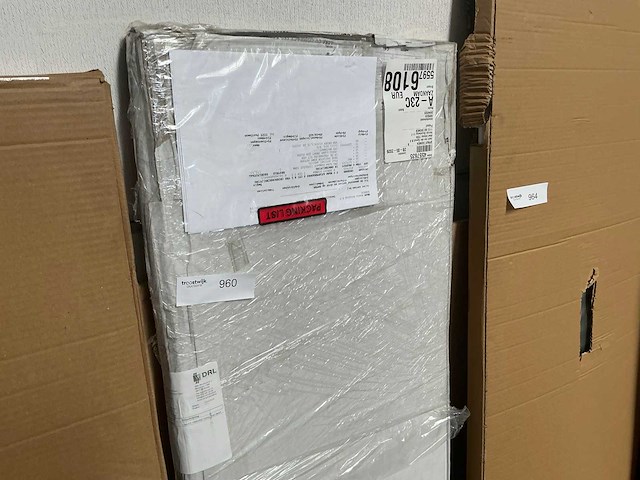Lisa compact mat zwart radiator - afbeelding 2 van  3