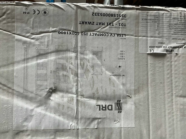 Lisa compact mat zwart radiator - afbeelding 3 van  3