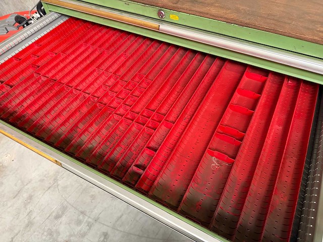 Lista - 1200x700 - tool cabinet with tools - - afbeelding 6 van  9